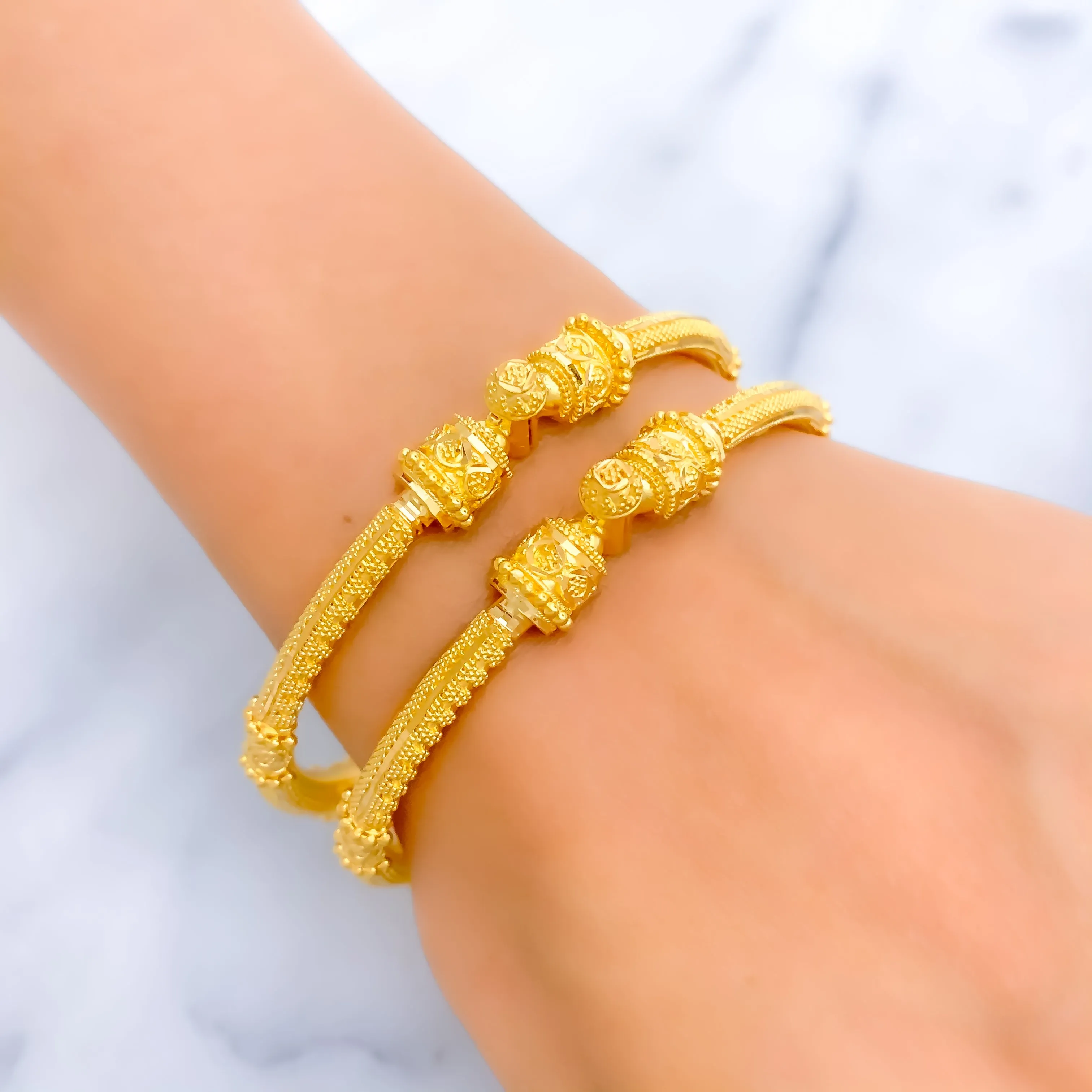 Exquisite Beaded 22K Gold Pipe Bangles - Elegant Palatial Design