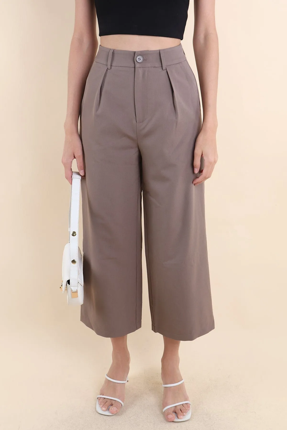 CAMO PLEATED WIDE LEG TROUSERS IN MOCHA