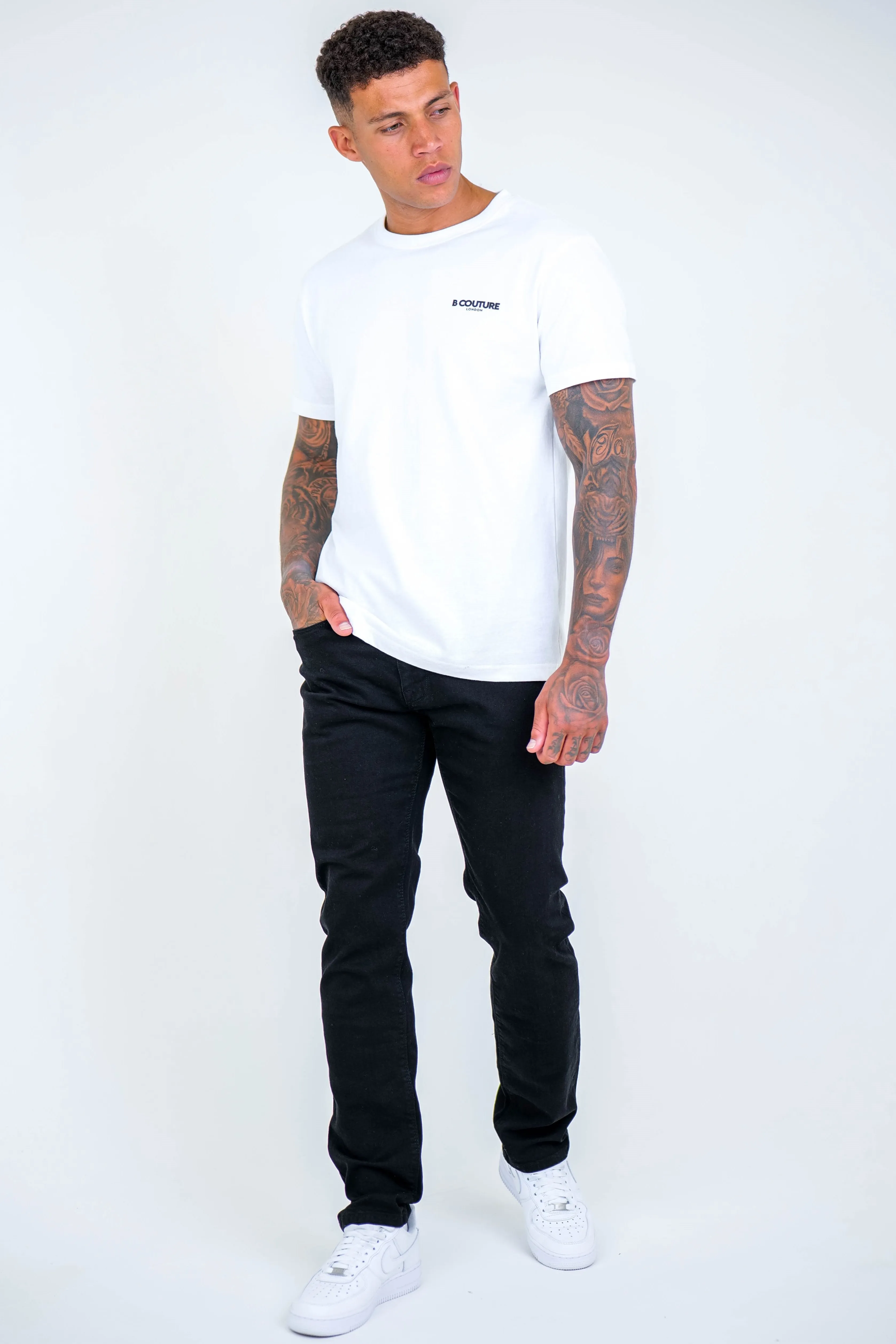 Farnfield Tapered Jeans - Black