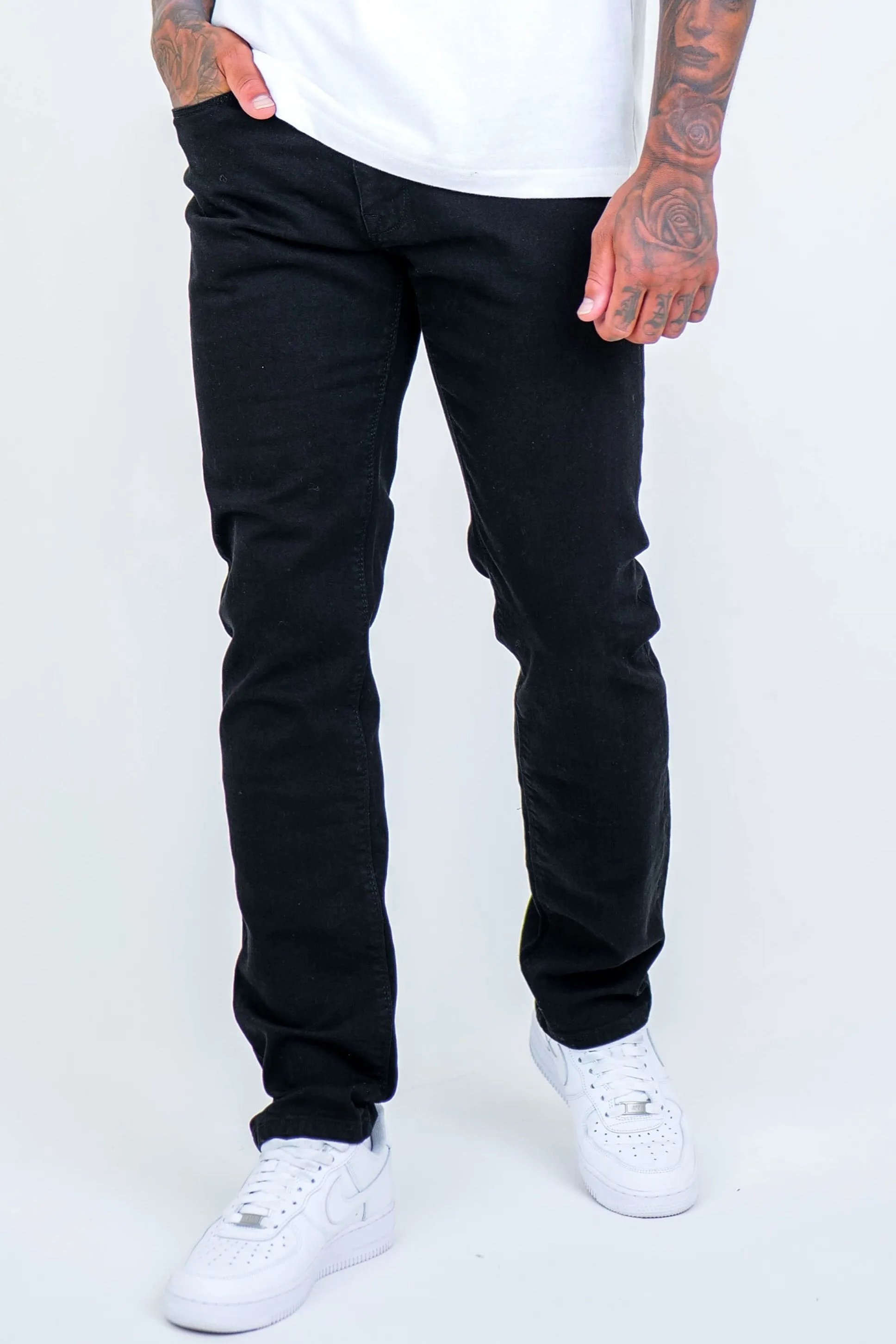 Farnfield Tapered Jeans - Black