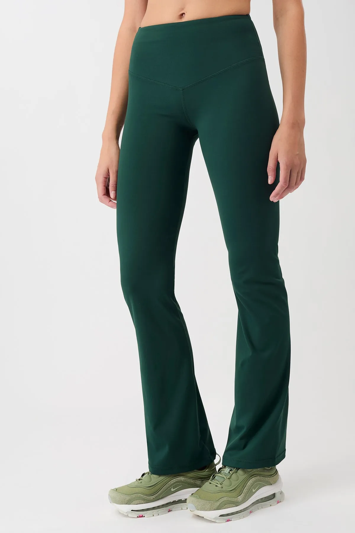 Flared Sports Pants (Seaweed)