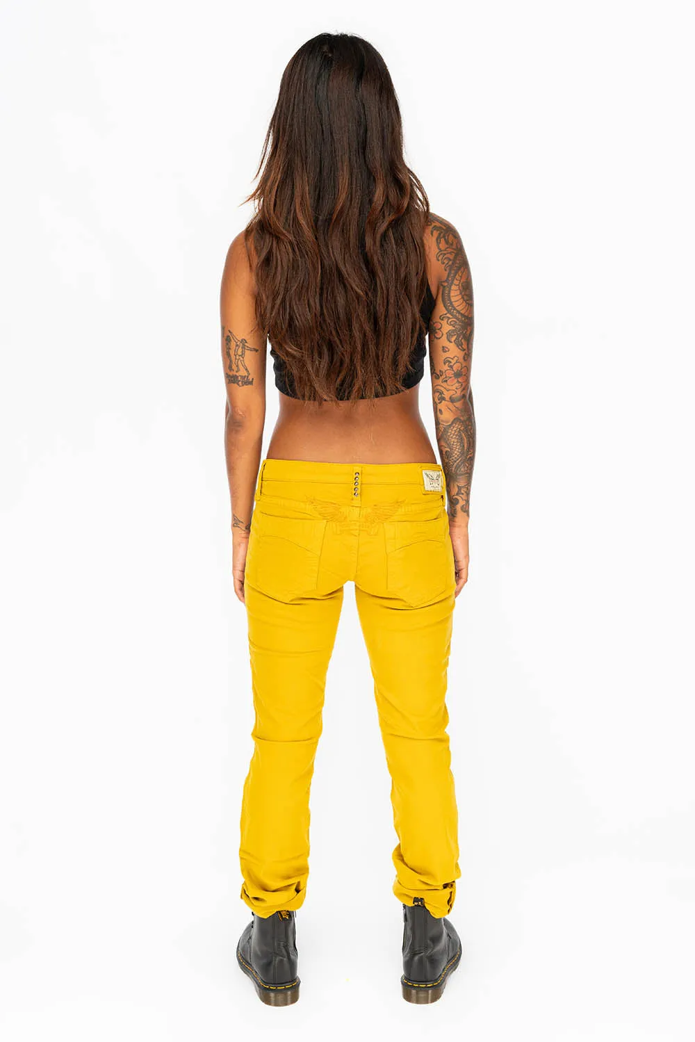 LOW RISE WOMENS JEANS IN YELLOW WITH TONAL WINGS