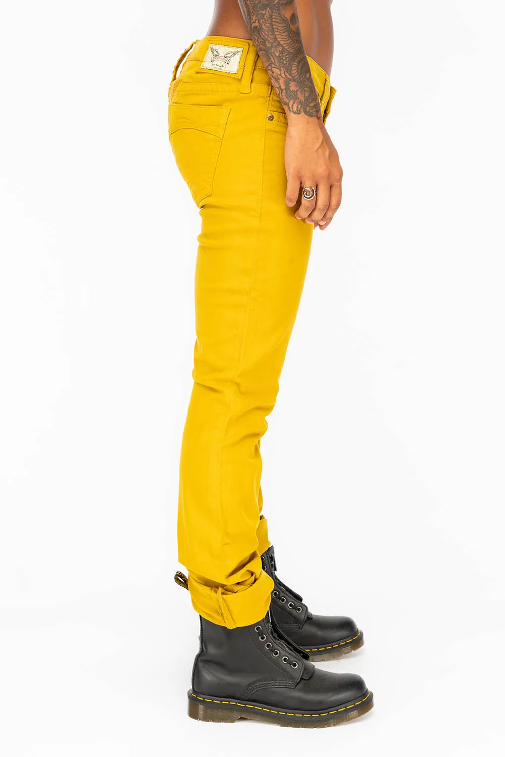 LOW RISE WOMENS JEANS IN YELLOW WITH TONAL WINGS