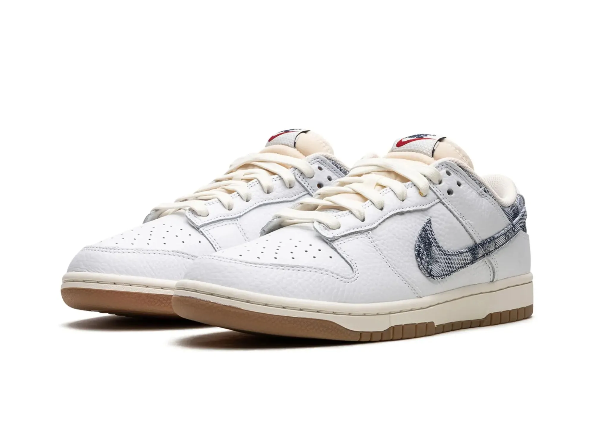 Nike Dunk Low "New Americana Washed Denim"