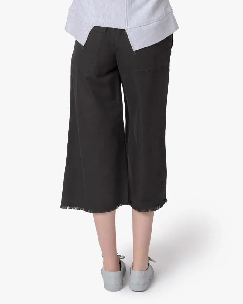 Odea Pants in Black