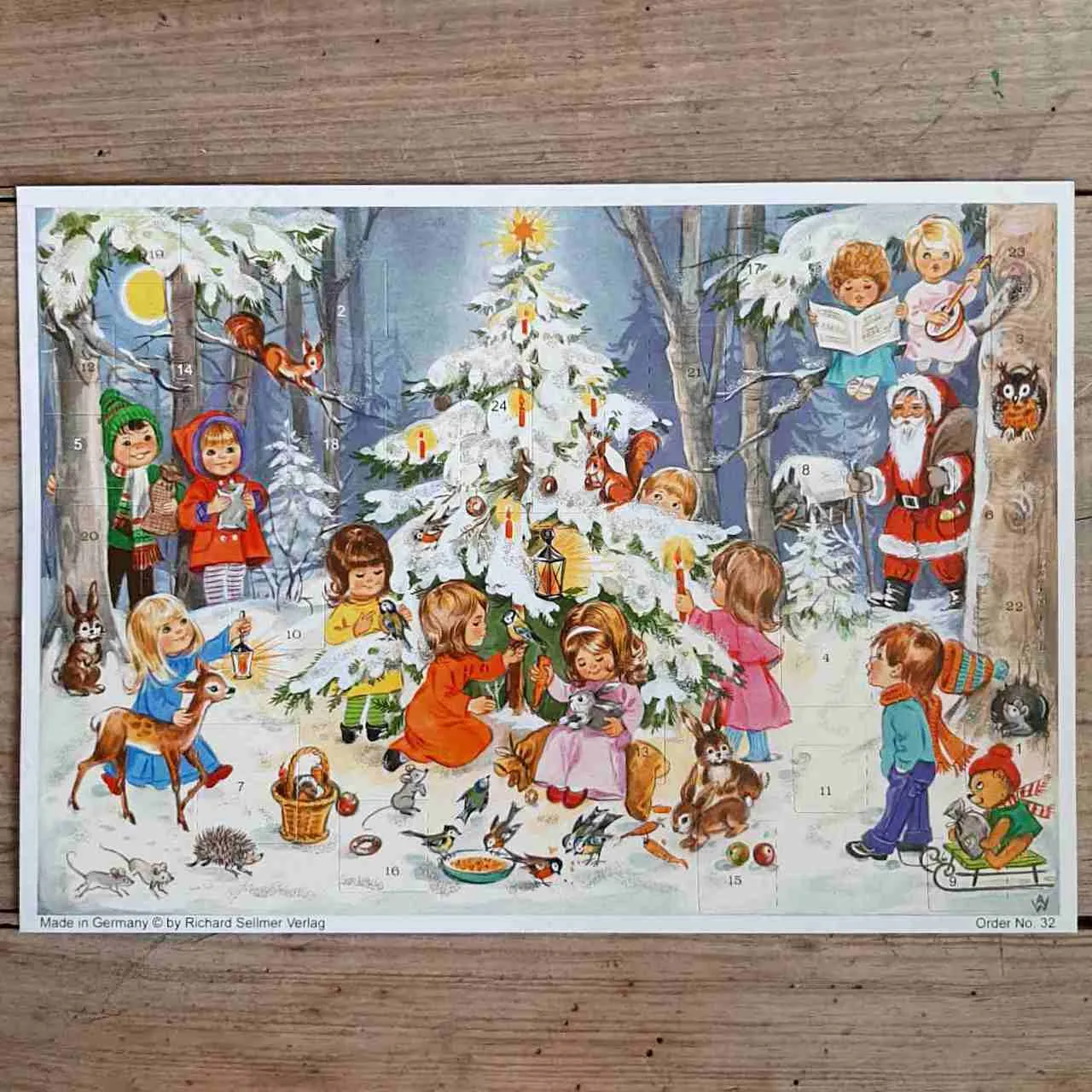 Traditional Advent Calendar - Around the Tree